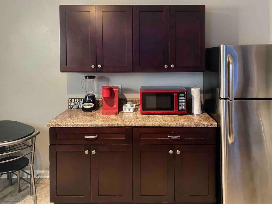 Bmw Suite King Bd,Wd, Fast Wifi Free Parking, Pool, Hospitals Atlanta Buitenkant foto